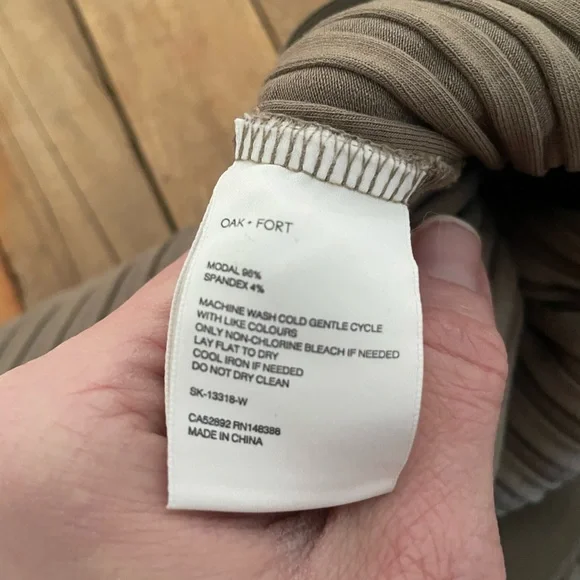 Oak and Fort Ribbed Midi Pencil Skirt-Large - Picture 6 of 7